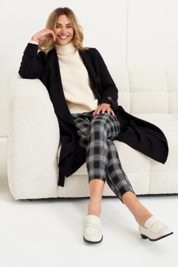 Betty Basics Miranda Ponte Joggers Black Check