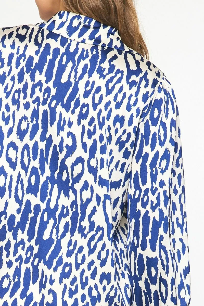 Entro Navy And White Animal Print Collared Button Up Top With Puff Sleeves