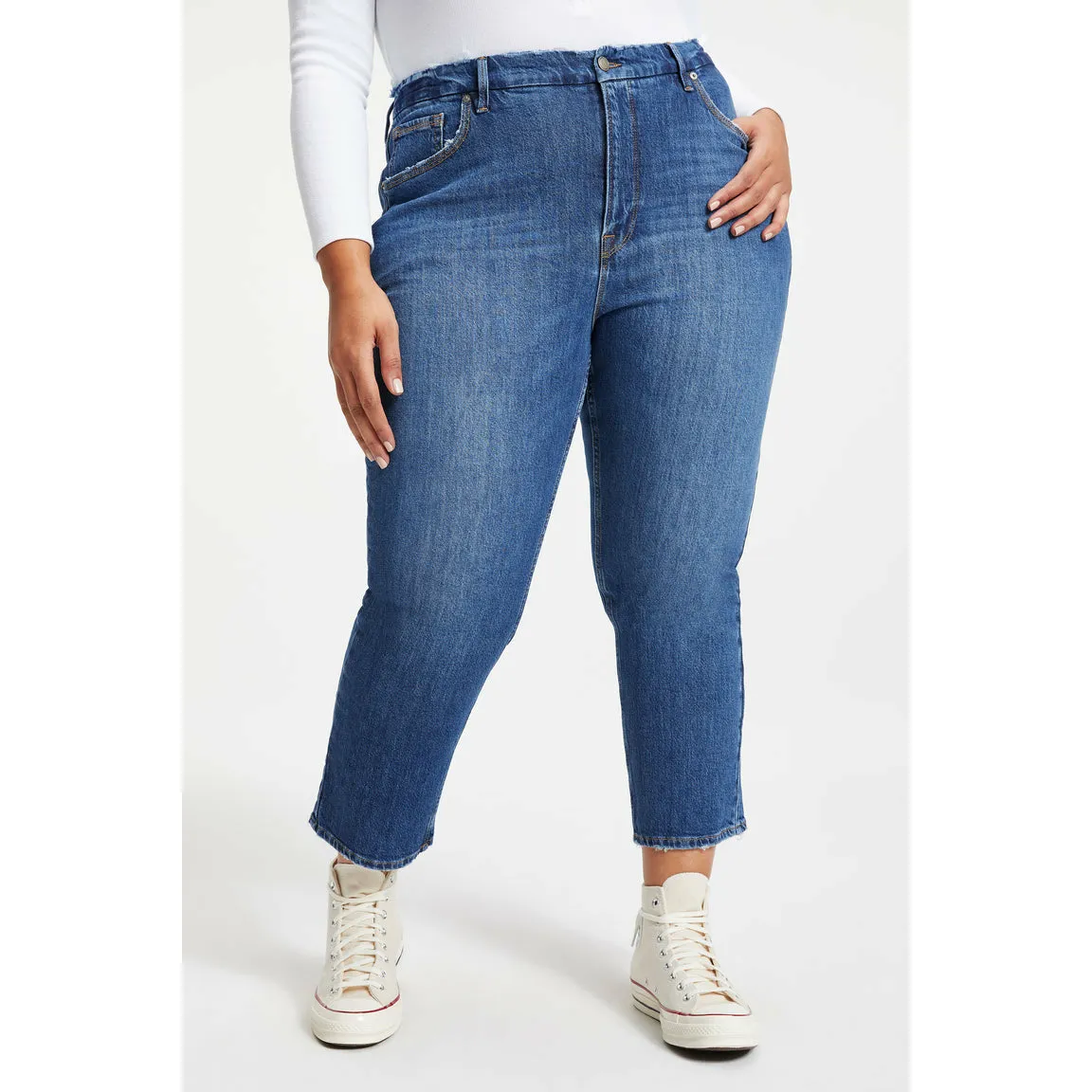 Good American Good Icon | Cropped INDIGO067 Wash