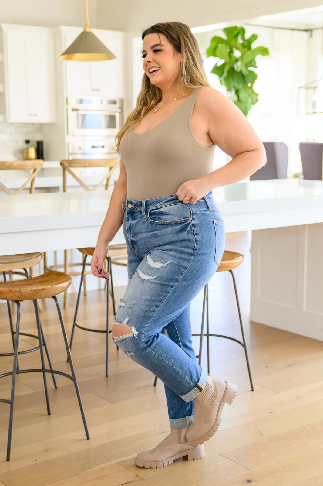 Judy Blue Flaunt It High Waisted Destroyed Boyfriend Jeans