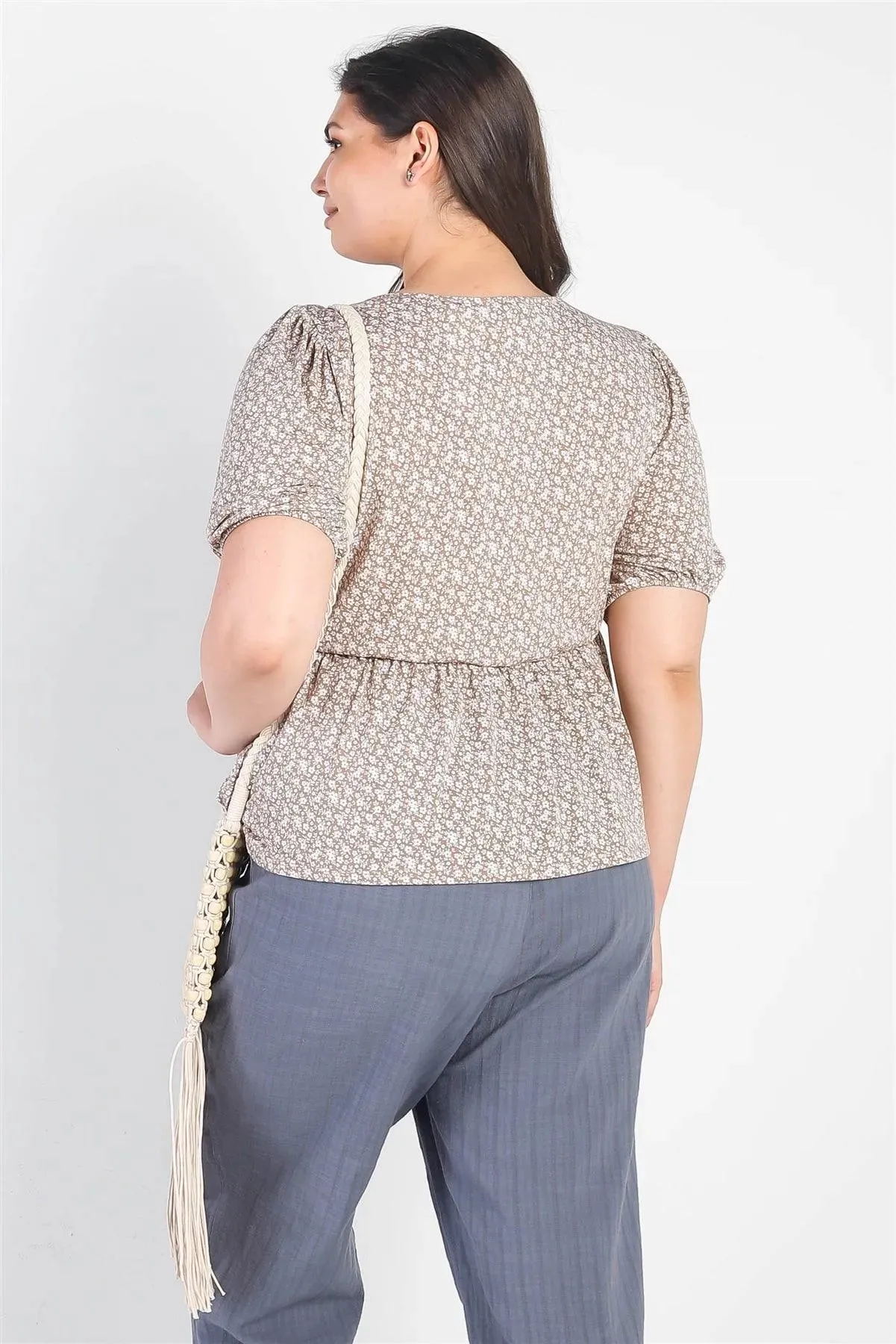 Junior Plus Taupe & Ivory Floral Print Button Up Detail Flare Hem Top /3-2-1