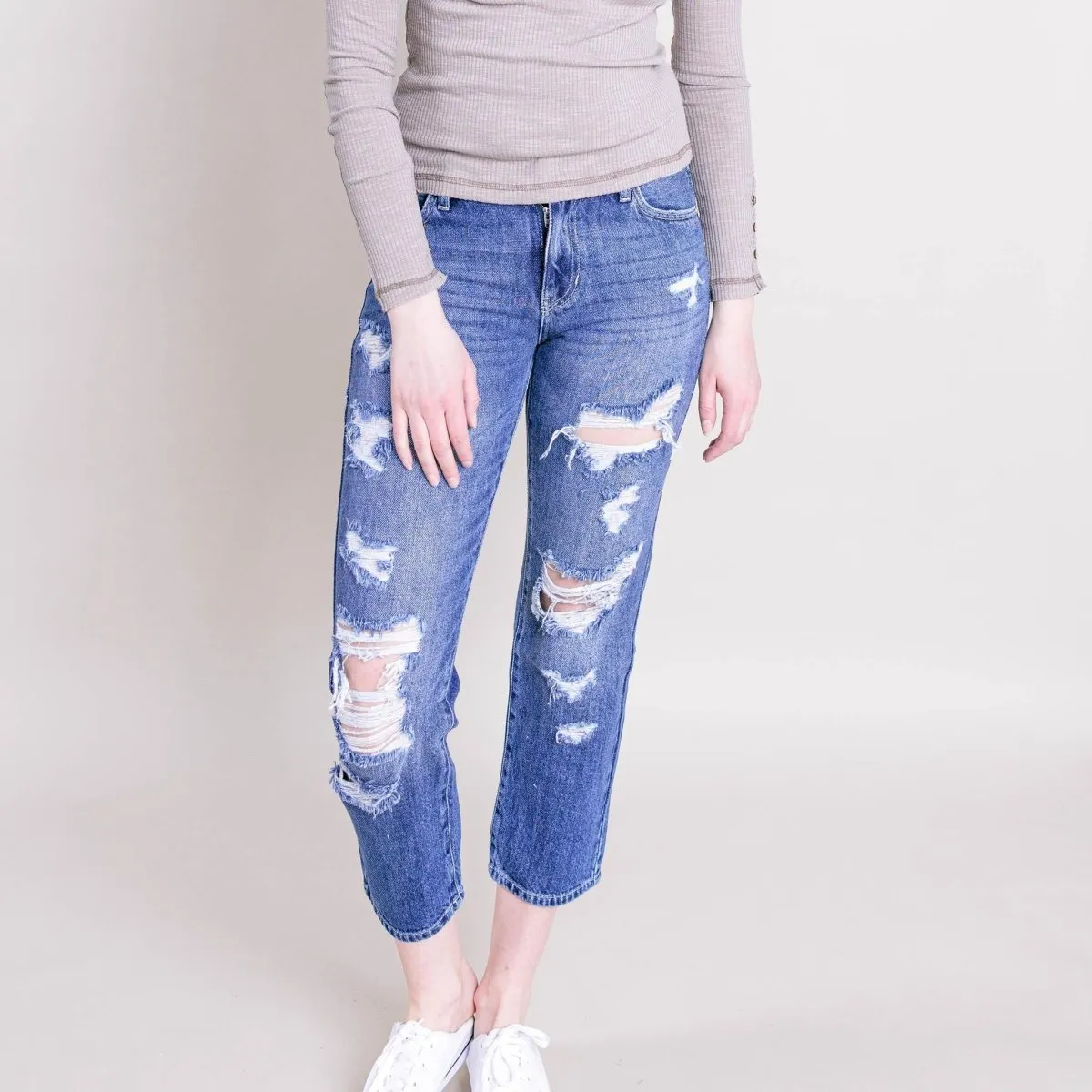 KanCan - Ellie Mid Rise Boyfriend Fit